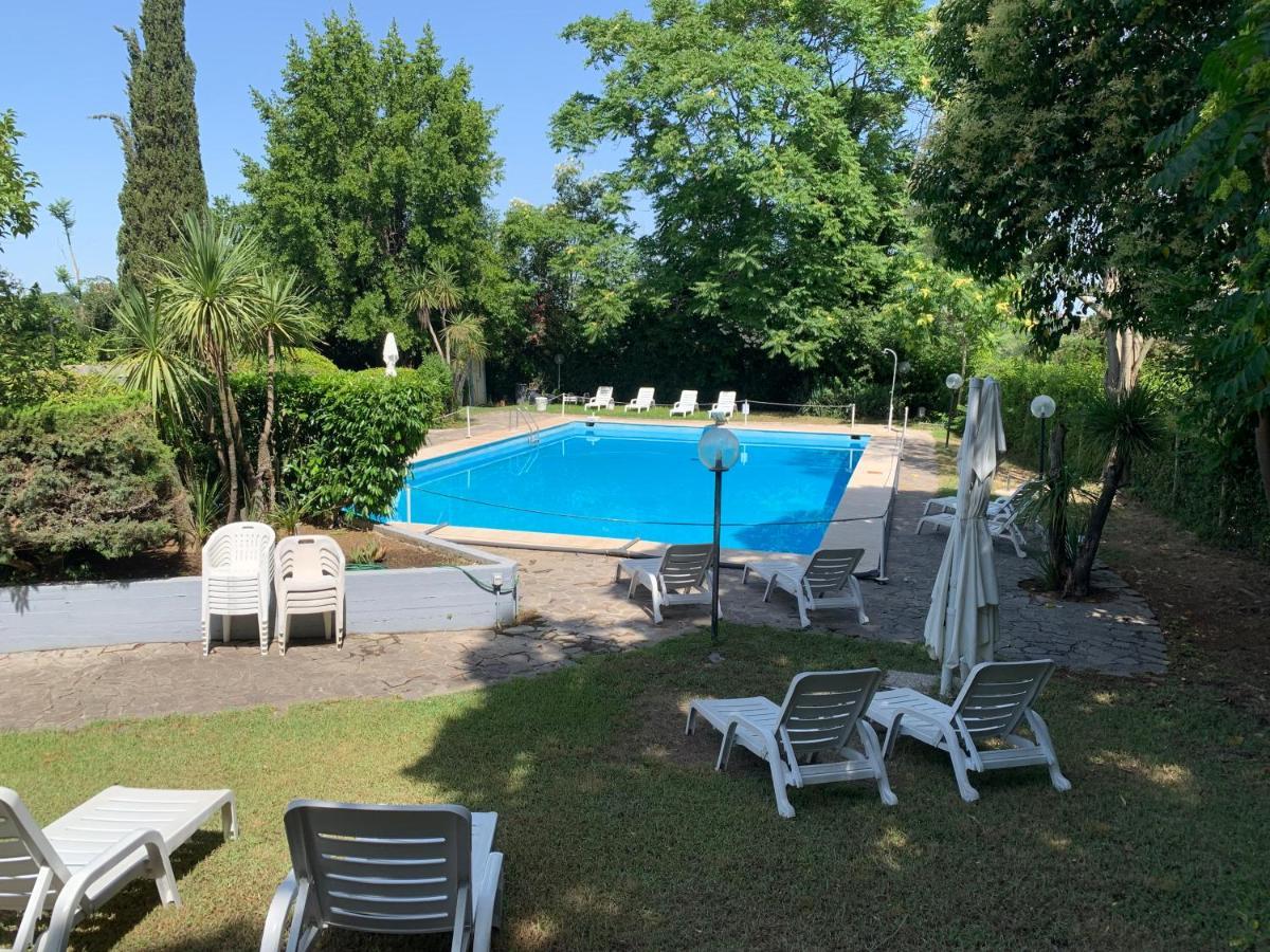Penthouse Aureliana Attico Con Piscina A Roma Exterior foto